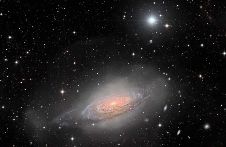 Overlooked Cosmic Jewel: The Stunning Spiral Galaxy NGC 3521